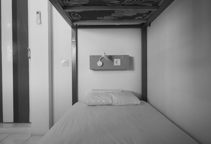 فندق صغير The Palm Komodo