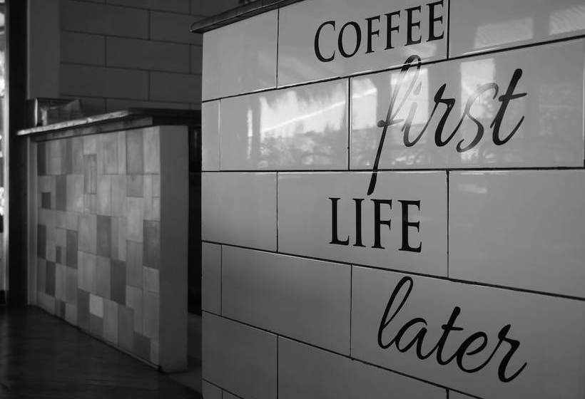 فندق صغير The Palm Komodo