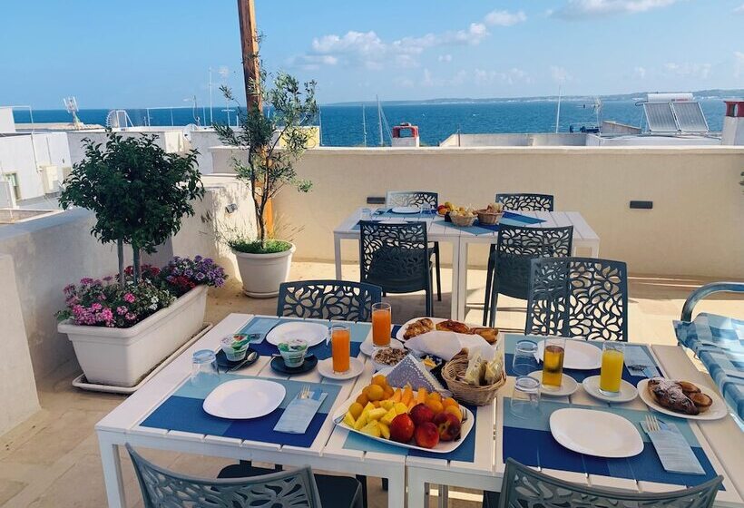 مبيت وإفطار Dei Del Mare Extra Luxury