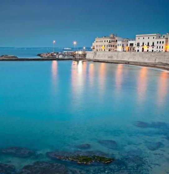 مبيت وإفطار Dei Del Mare Extra Luxury