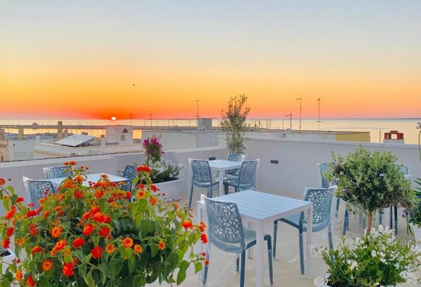 مبيت وإفطار Dei Del Mare Extra Luxury