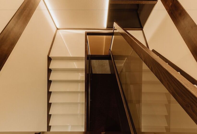 تختخواب و صبحانه Helix