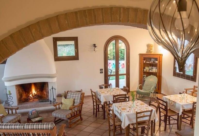 مبيت وإفطار Locanda Camera Con Vista