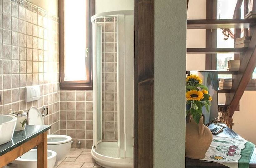 مبيت وإفطار Locanda Camera Con Vista