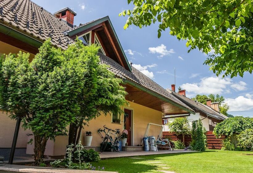 تختخواب و صبحانه Villa Nena