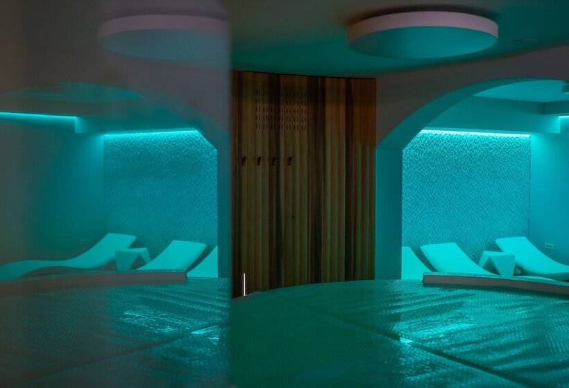 تختخواب و صبحانه Villa Nena