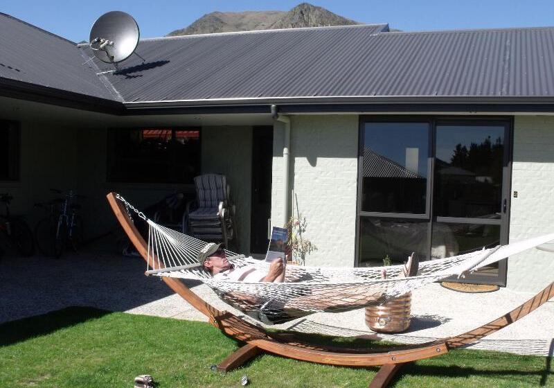 Bigsky Bed And Breakfast