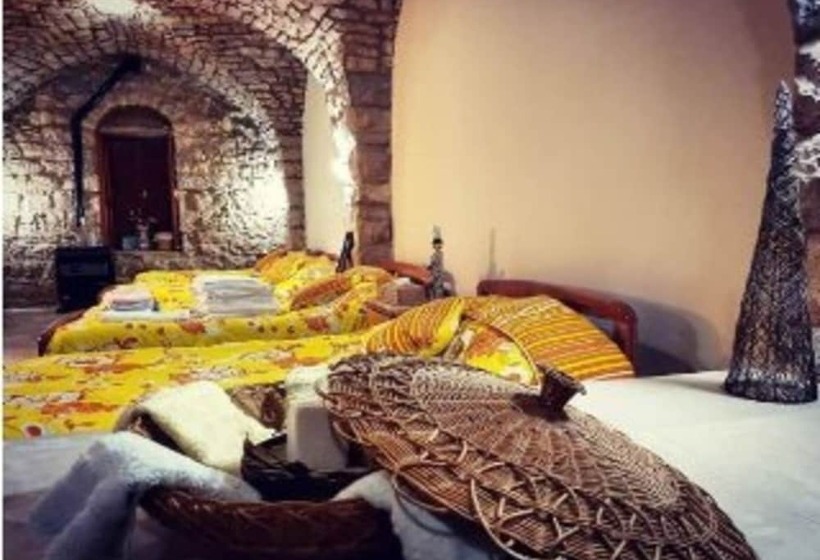 Boustany Guest House   Hostel