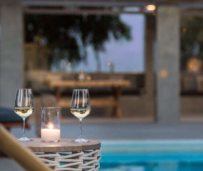 Damma Beachfront Luxury Villa