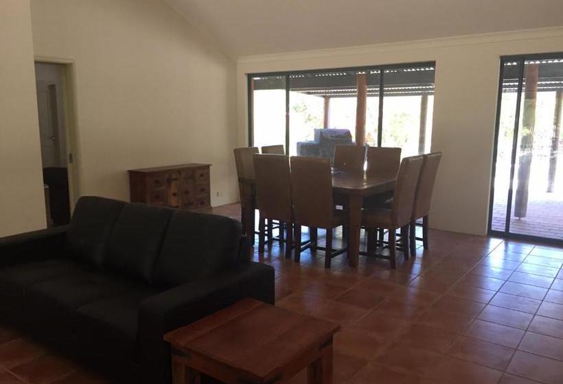 Heavenly Hideaway   Yallingup