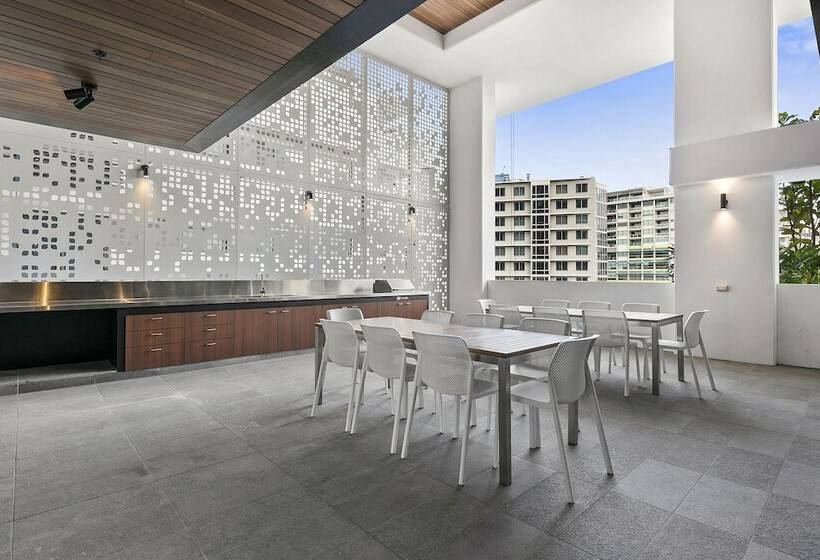 Hope Street Apartments By Cllix