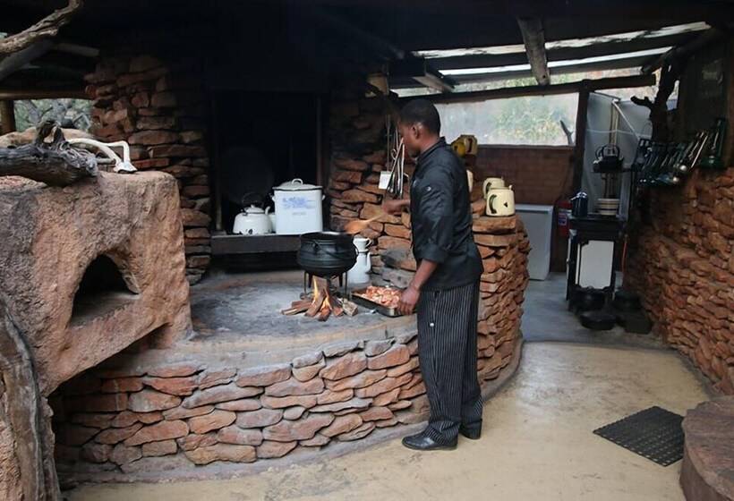 酒店 Black Leopard Camp