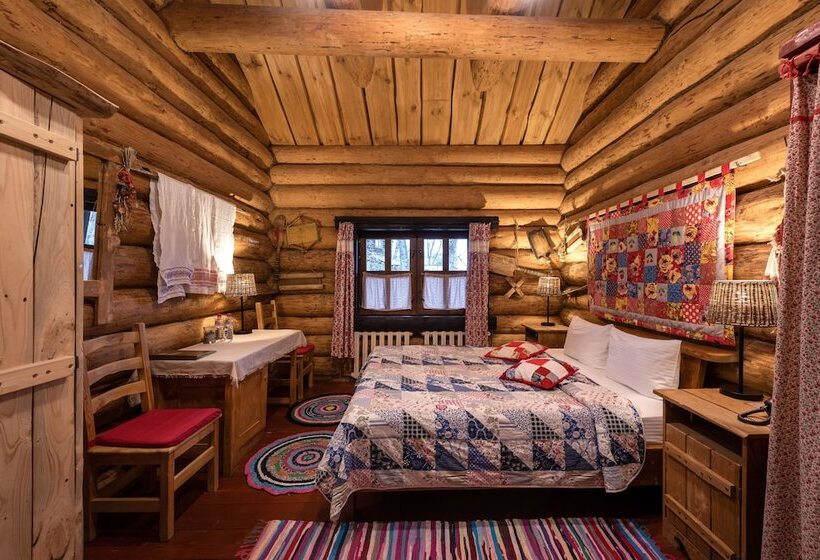 هتل Ethnocomplex Bobrovaya Dolina