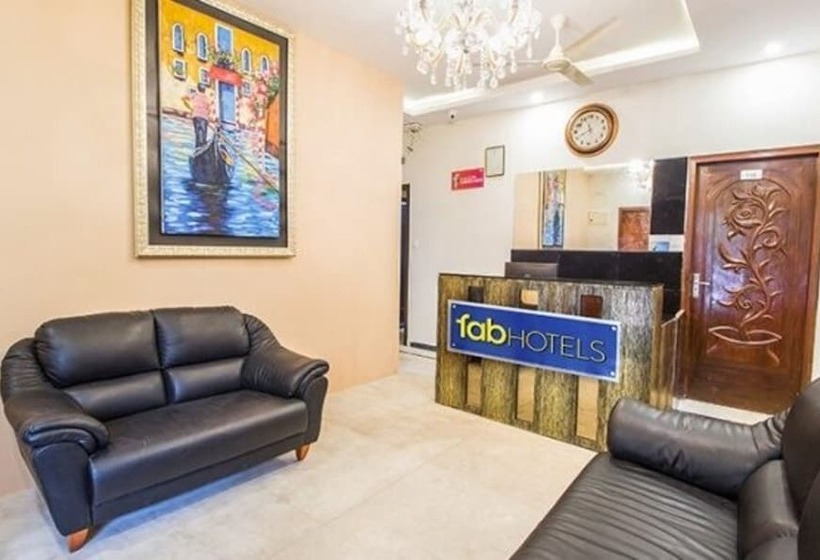 Fabhotel Crown Suites   Nr Sony Signals