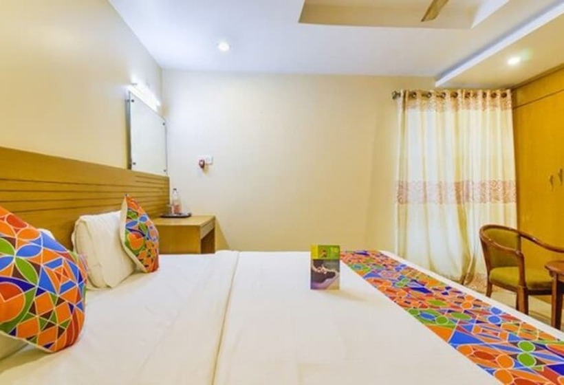 هتل Fabexpress Deccan Heritage   Nr Iskon Temple , Abids