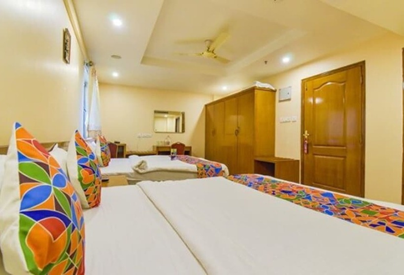 هتل Fabexpress Deccan Heritage   Nr Iskon Temple , Abids