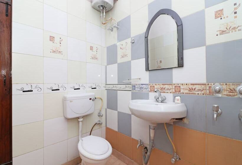 בית מלון כפרי Hari Villa Residency By Oyo Rooms