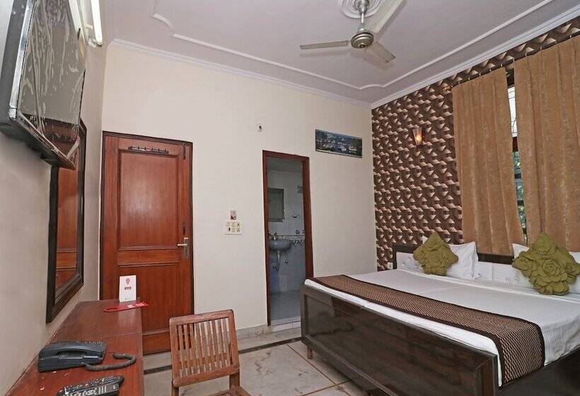 בית מלון כפרי Hari Villa Residency By Oyo Rooms