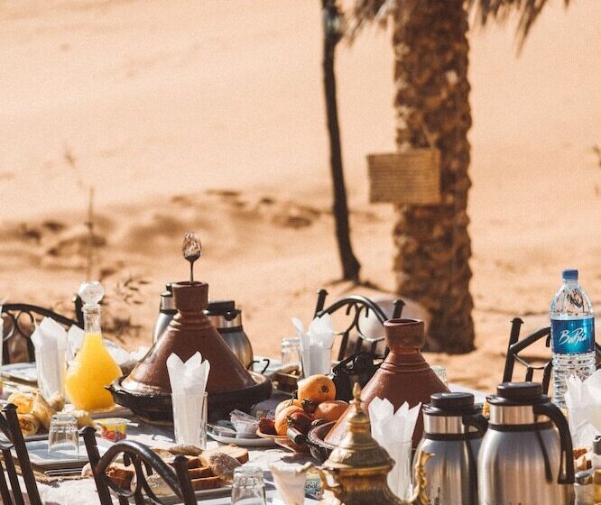 هتل Luxury Maktoub