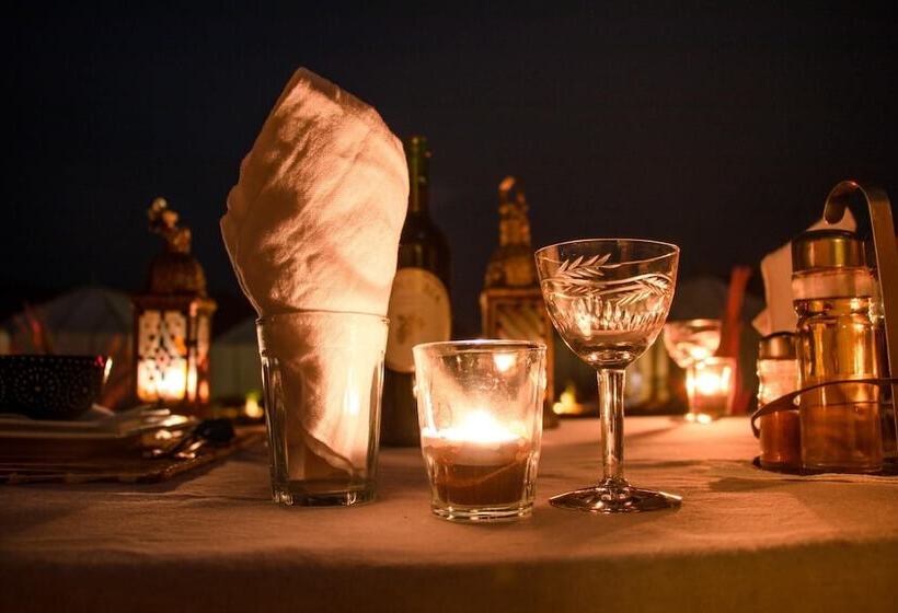 هتل Luxury Maktoub