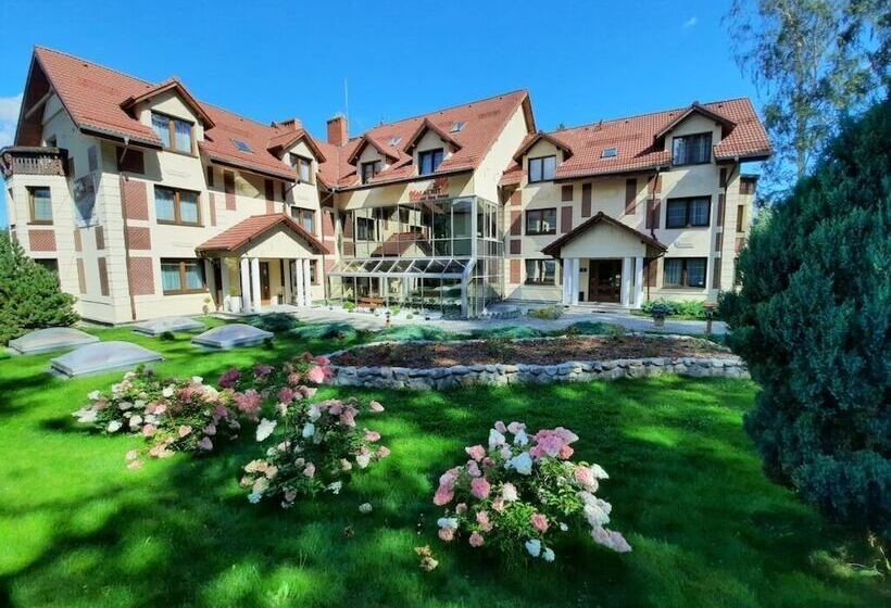 هتل Malachit Karpacz Spa