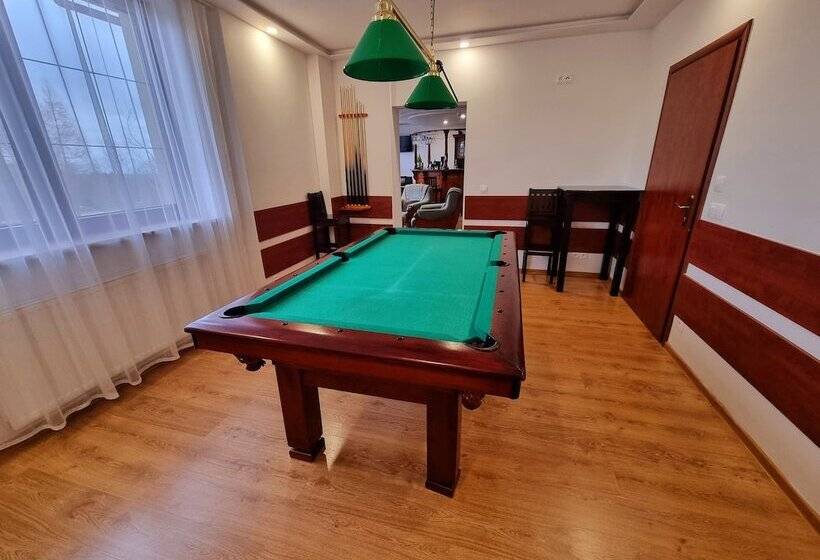 هتل Malachit Karpacz Spa