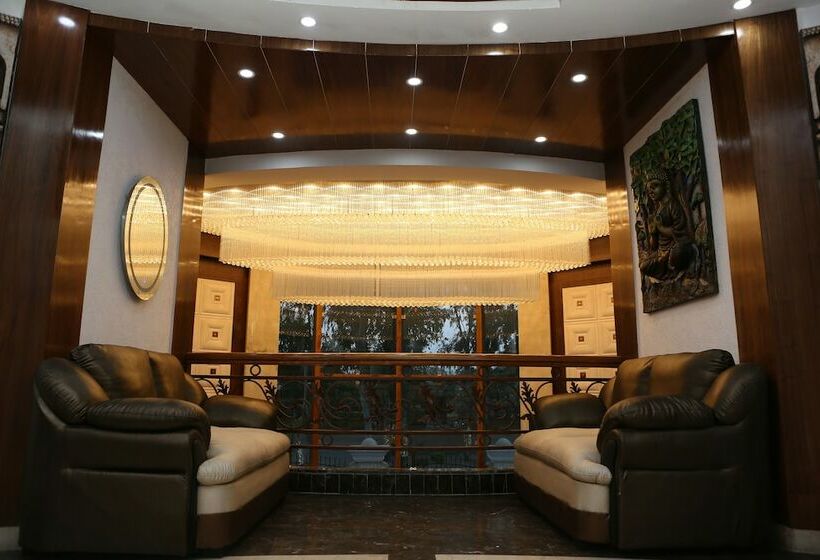 ホテル Palette Silver Castle