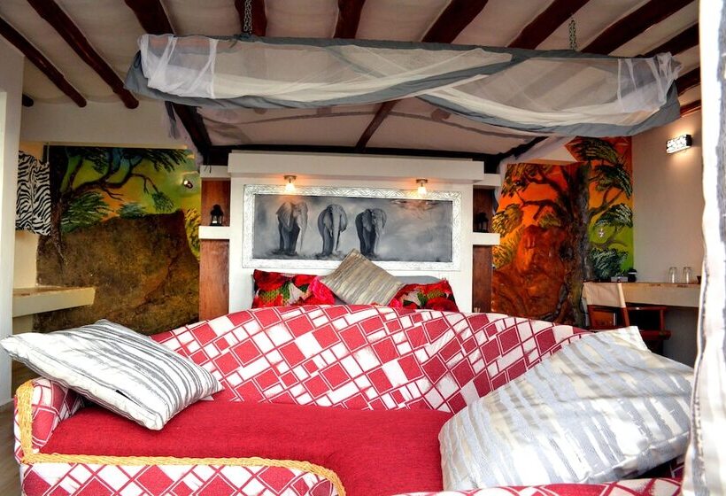 Hotel Shimba Green Lodge