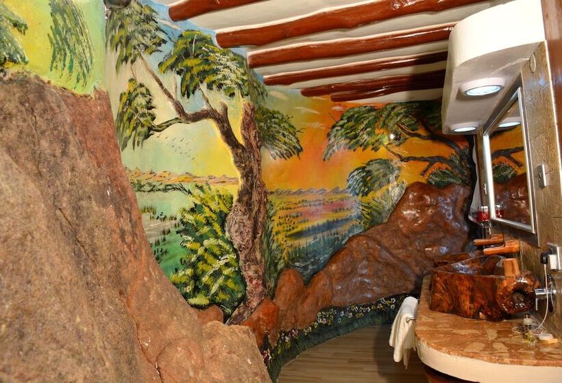 Hotel Shimba Green Lodge