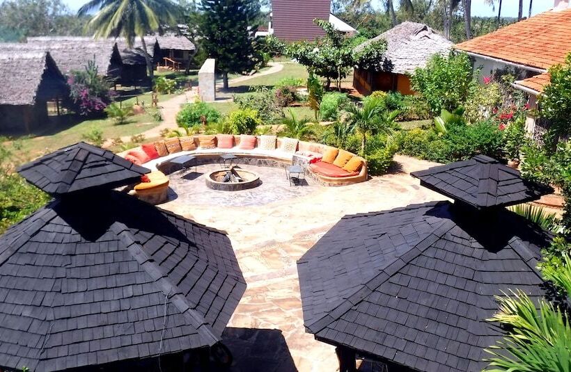 Hotel Shimba Green Lodge