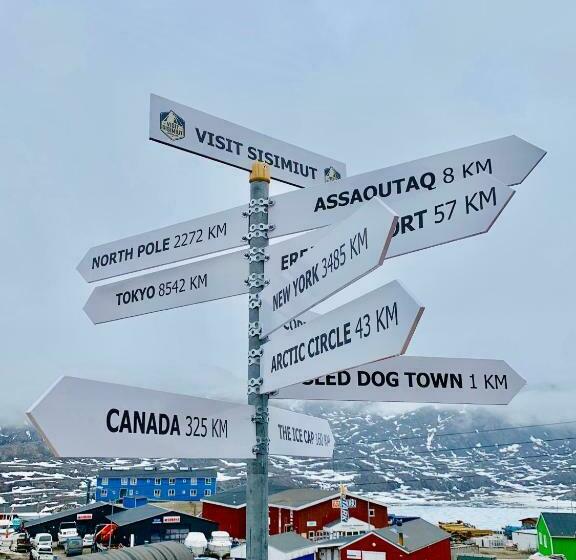 هتل Sisimiut