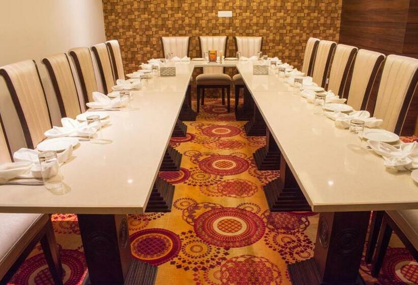 호텔 The Grand Ambassador