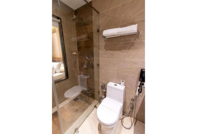 호텔 The Grand Ambassador