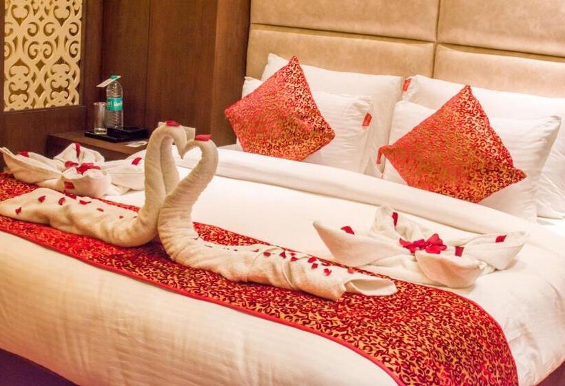 호텔 The Grand Ambassador