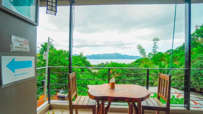 호텔 The Ridge Coron