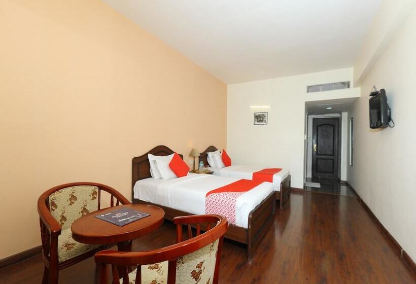 ホテル Tommaso Inn