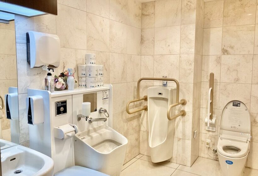 ホテル Toyoko Inn Shin Osaka Higashi Mikuni Ekimae