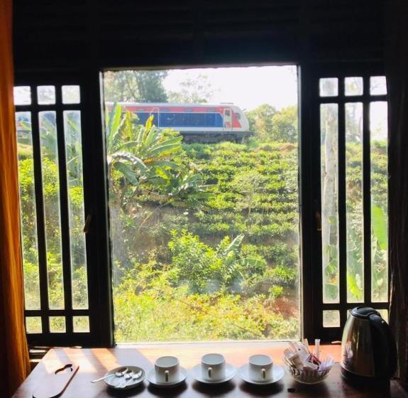 فندق Train View Chalet