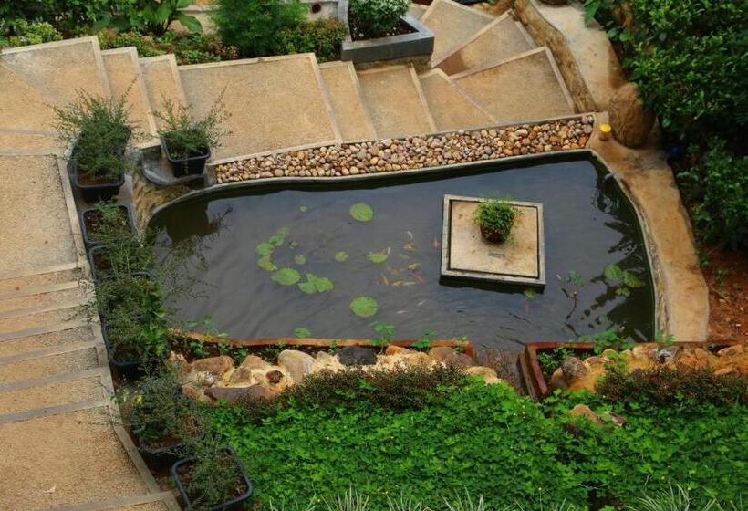 فندق Train View Chalet