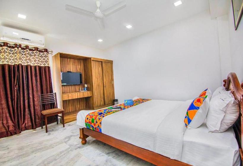 Fabhotel Venkeys Service Apartment Mylapore