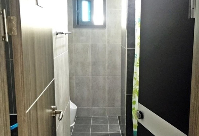 Jjbro Hostel Guest House