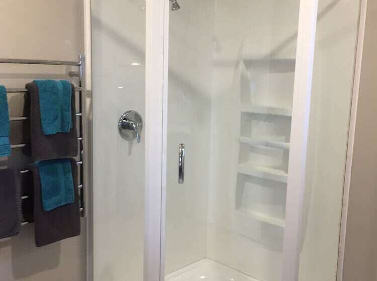 מוטל Bay City Motor Lodge