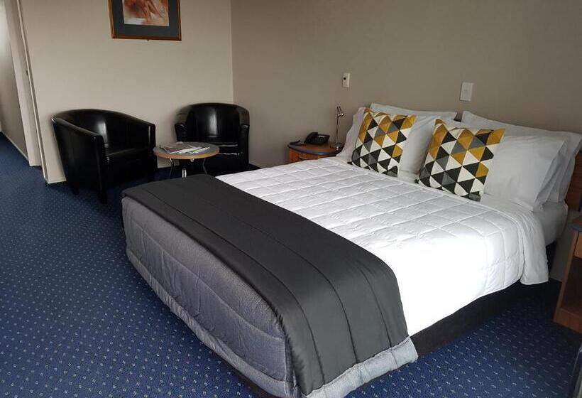 מוטל Bay City Motor Lodge