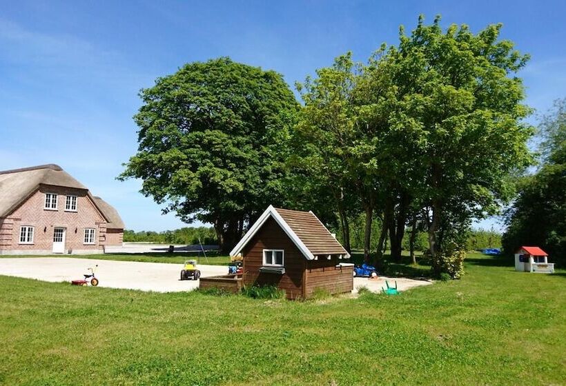 Пансион Aagaarden