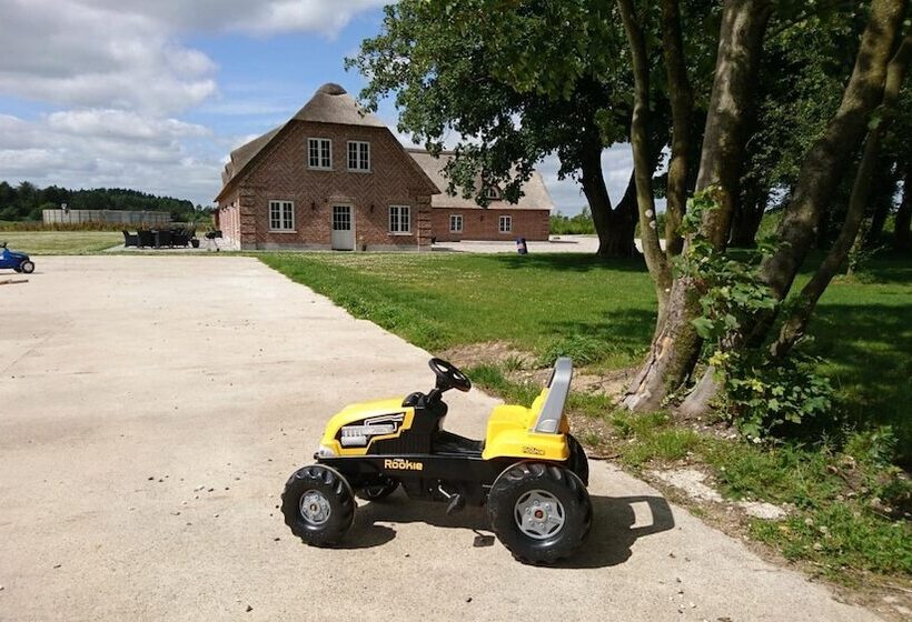 Пансион Aagaarden