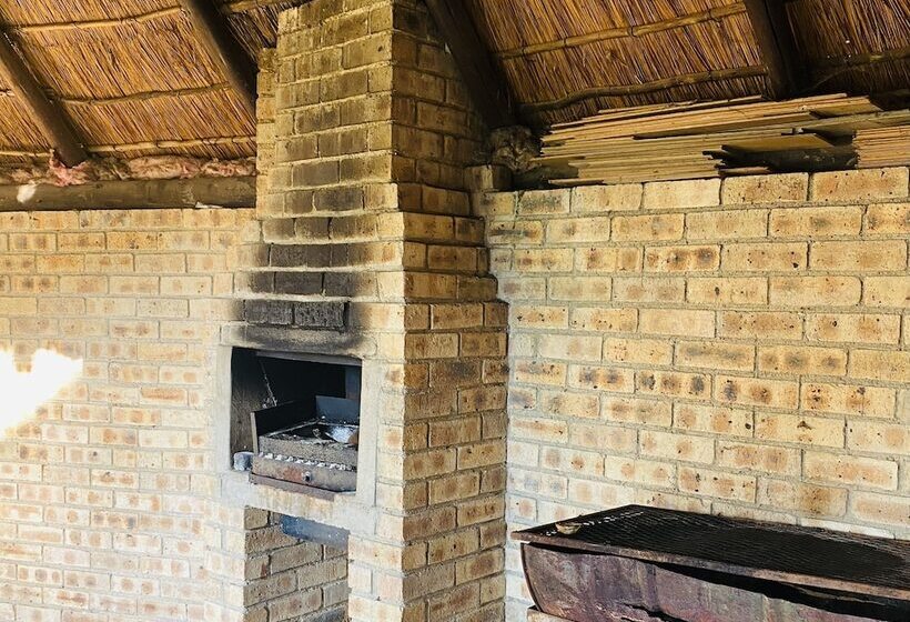 膳宿费 Airport Royal Guest House