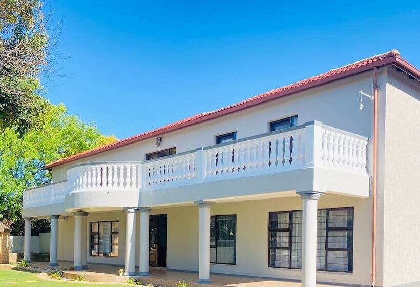 膳宿费 Airport Royal Guest House