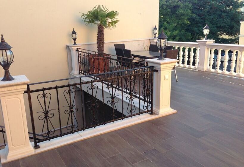 膳宿费 Villa Hasi