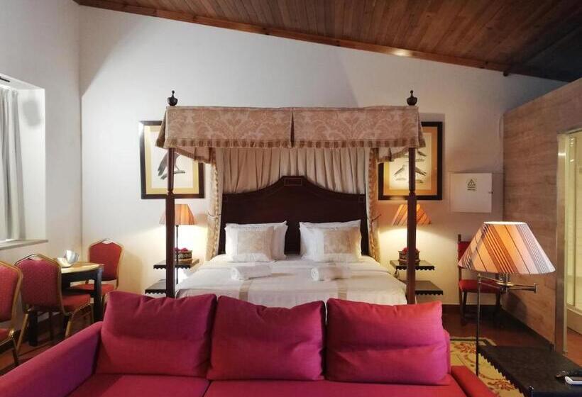 بنسيون Casa Do Peso