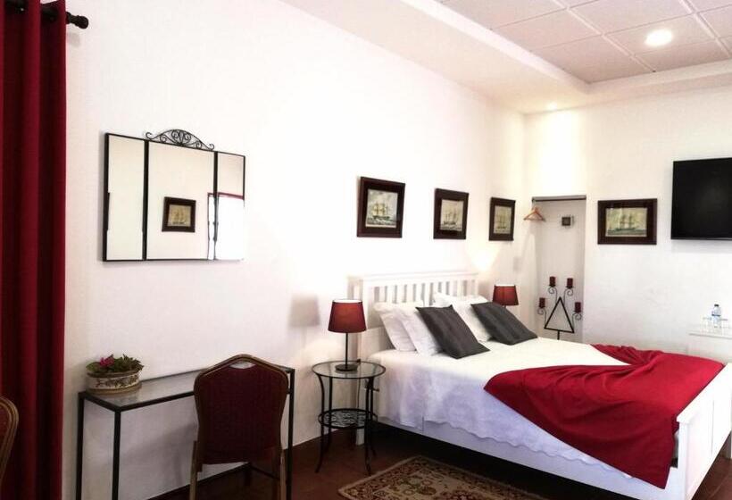 بنسيون Casa Do Peso